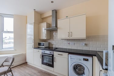 2 bed house, North Road, Gabalfa, Cardiff, CF143BL - Image 5
